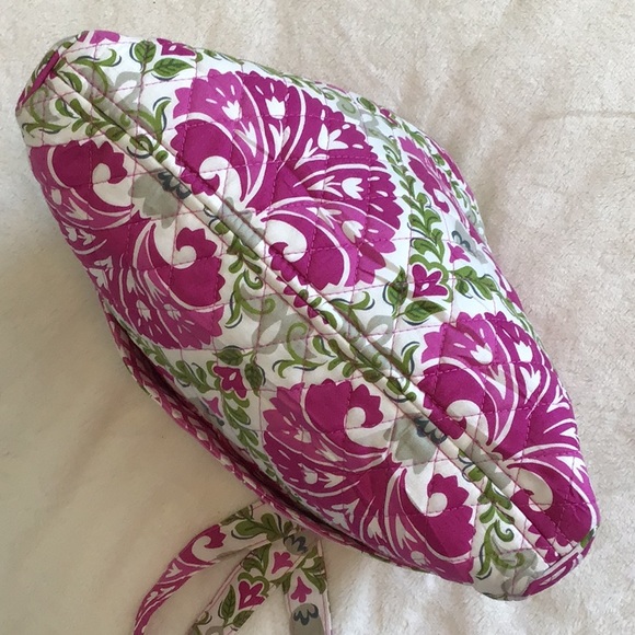 Vera Bradley vintage floral messenger bag 100% cotton, quilted pockets - Picture 14 of 15